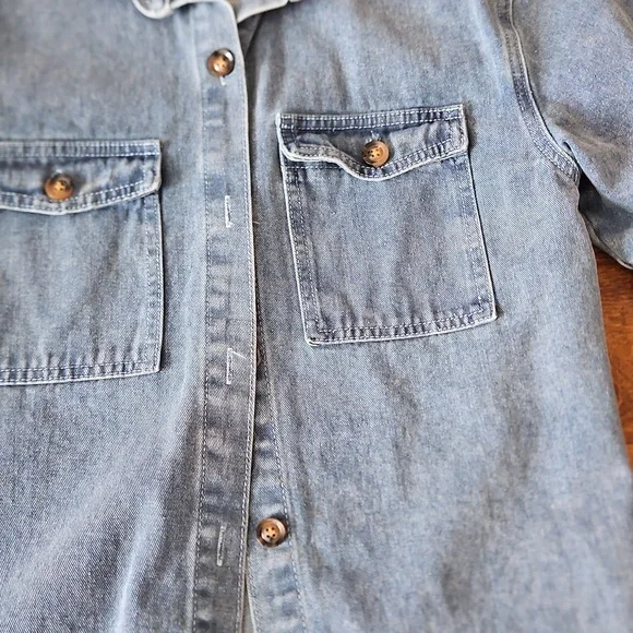 Denim Shirt and Shorts Set - Picture 5 of 6